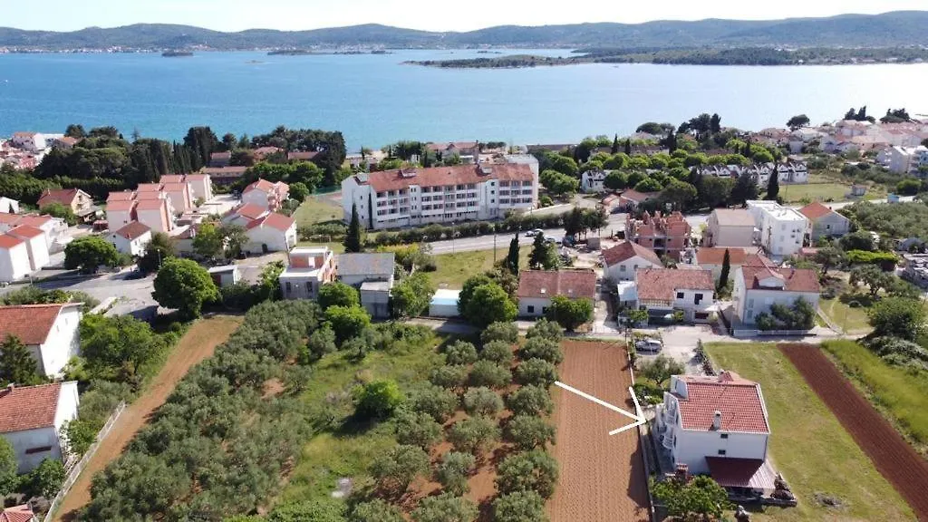 Apartments Marina  Sveti Filip i Jakov