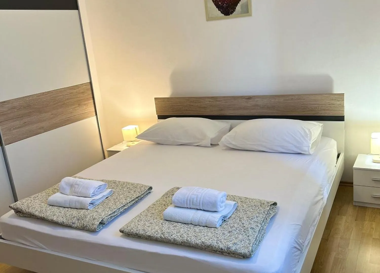 Apartments Marina Sveti Filip i Jakov 0*,